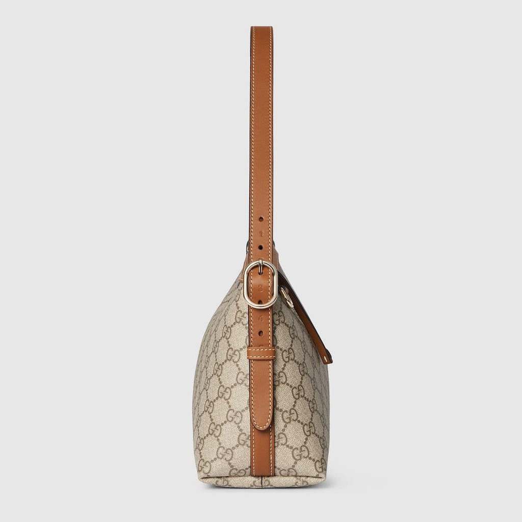 GG Emblem medium shoulder bag