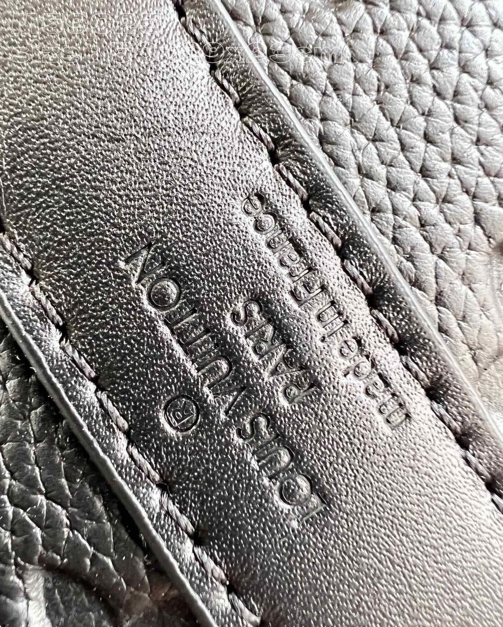 Louis Vuitton M59025 Keepall Bandoulière 50