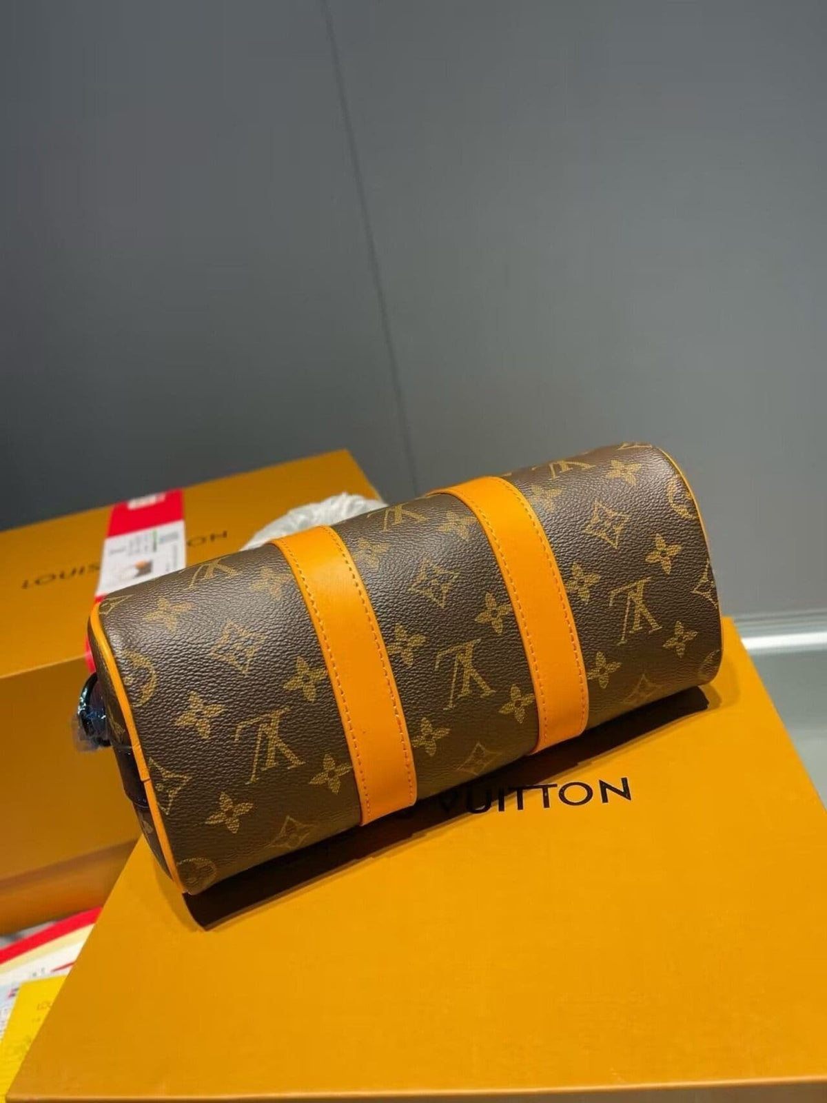 Louis Vuitton M46687 Keepall Bandoulière 25