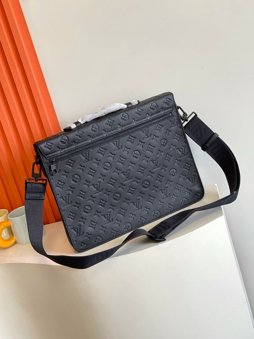 Louis Vuitton M20835 S-Lock Briefcase
