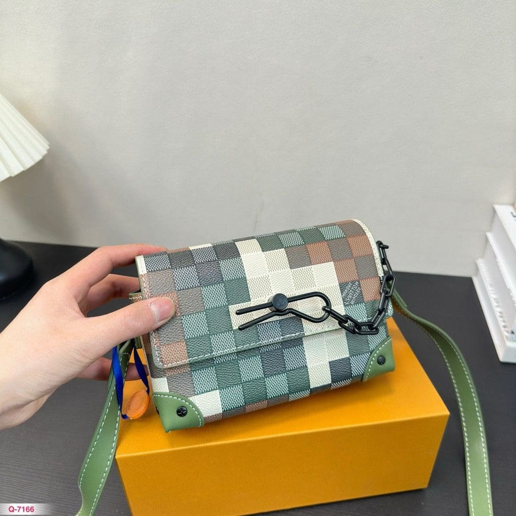 Louis Vuitton M83172 Steamer Wearable Wallet