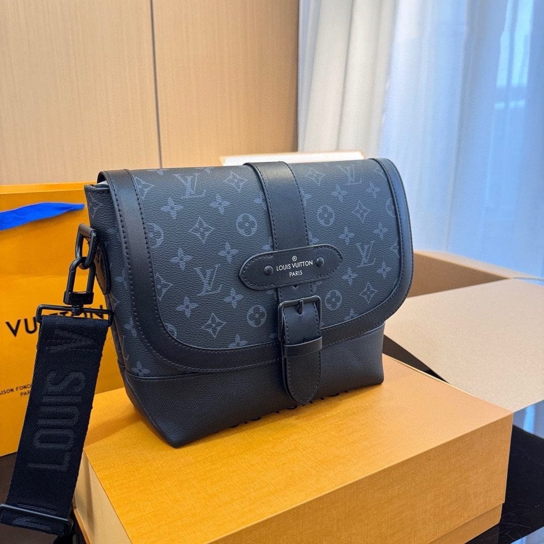 Louis Vuitton M45911 Saumur Messenger Bag