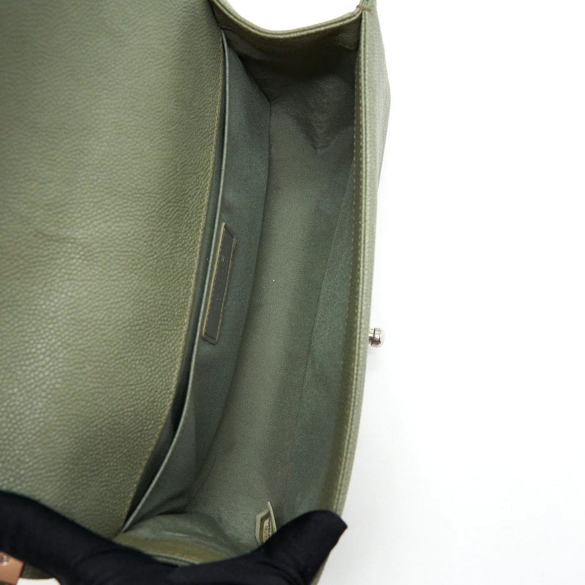 CHANEL MEDIUM BOY BAG CAVIAR LIGHT GREEN
