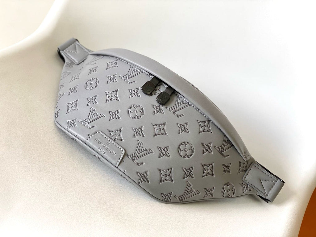 Louis Vuitton M46108 Discovery Bumbag