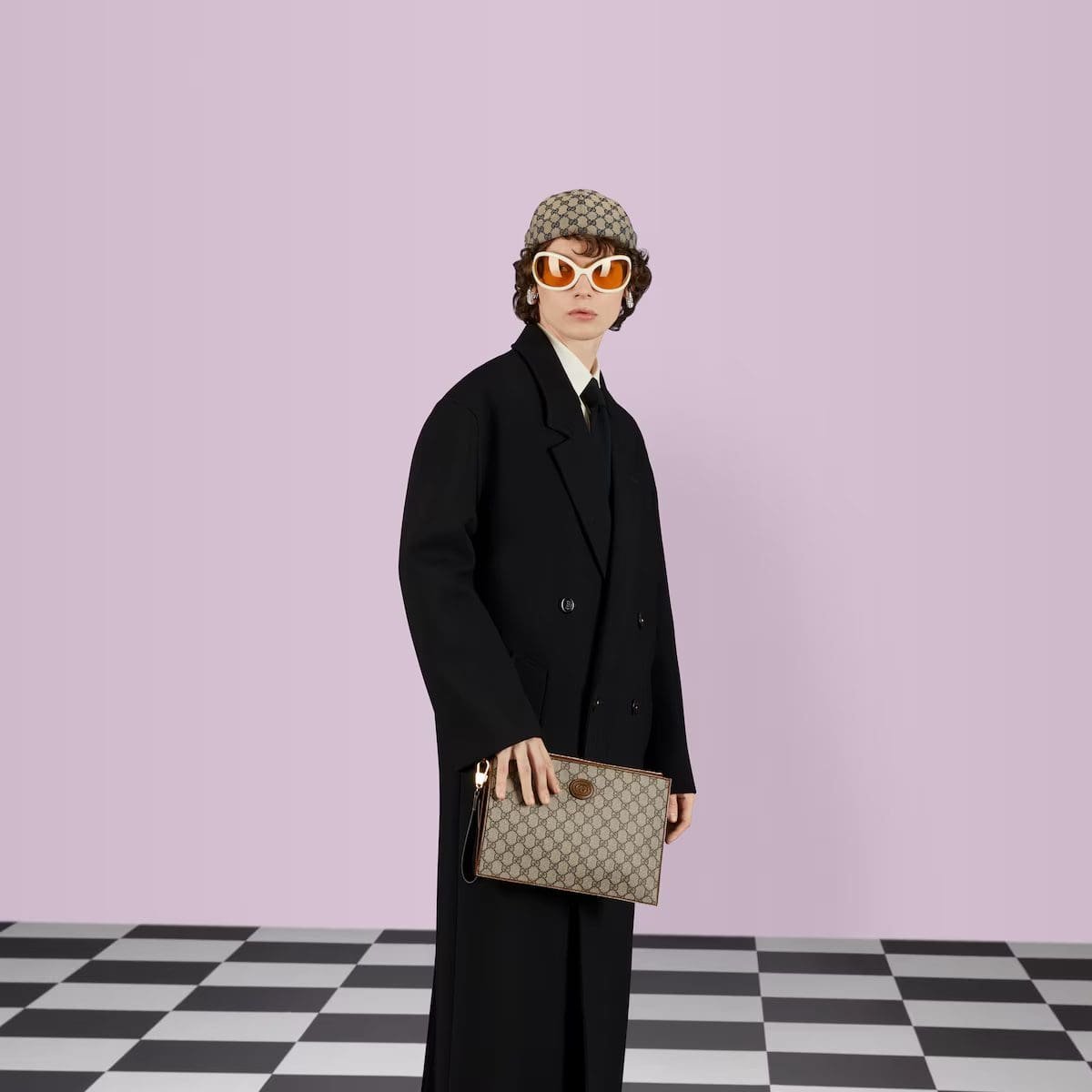 GUCCI POUCH WITH INTERLOCKING G